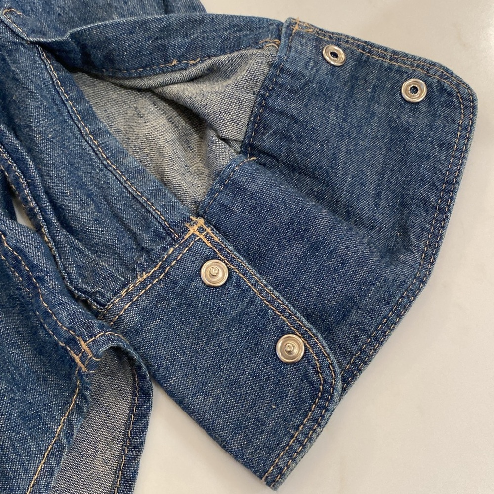Levi’s Women’s denim shirt - Picture 8 of 8